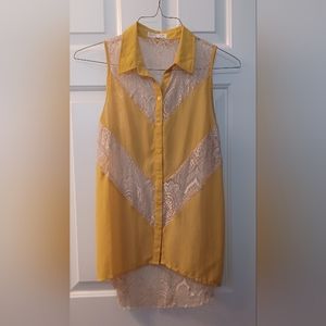Jealous Tomato S Yellow Cream Lace Panels Hi-lo Button Slvls Collar Sheer Blouse